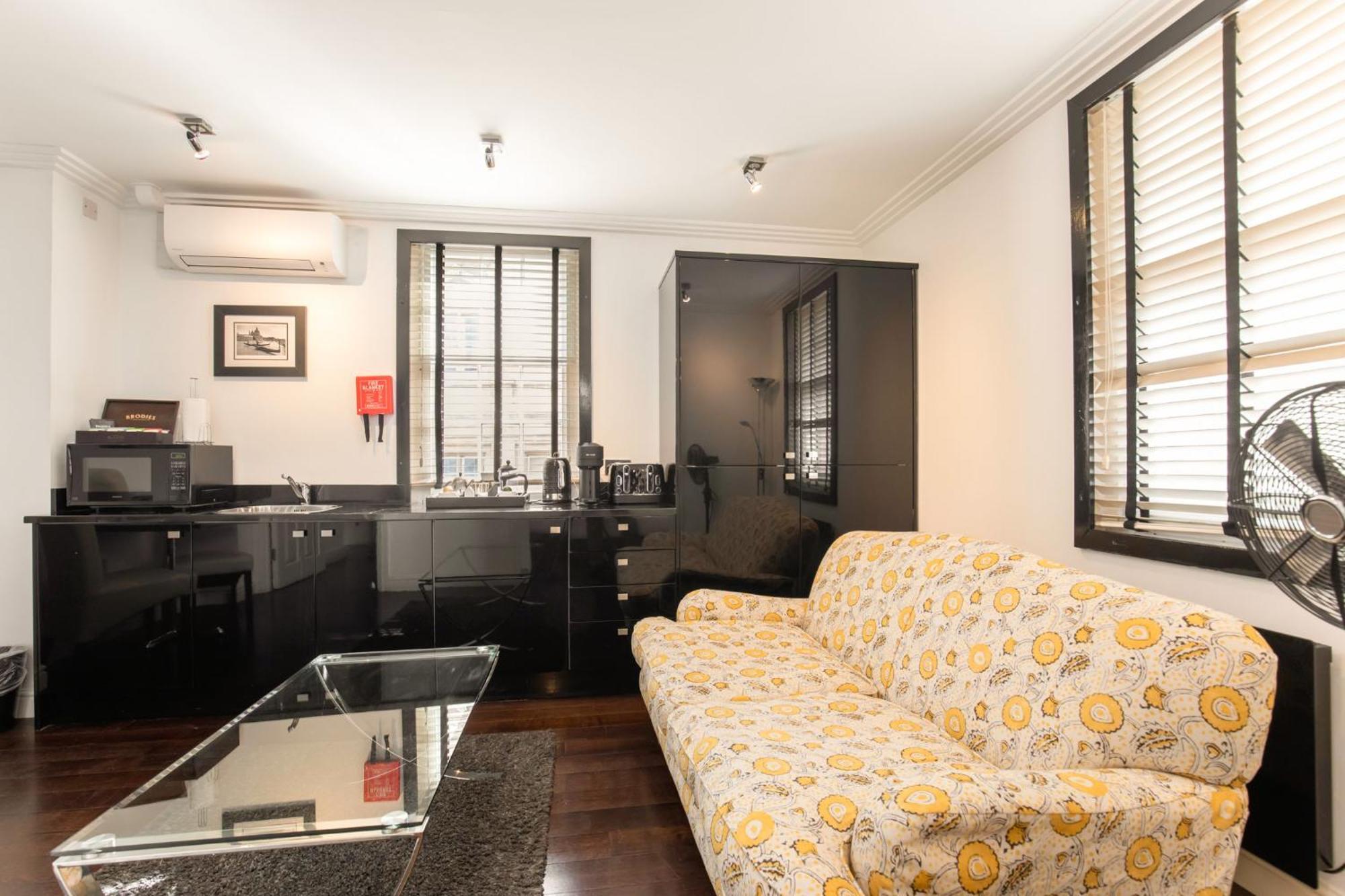 Strozzi Palace Suites By Mansley Cheltenham Kültér fotó