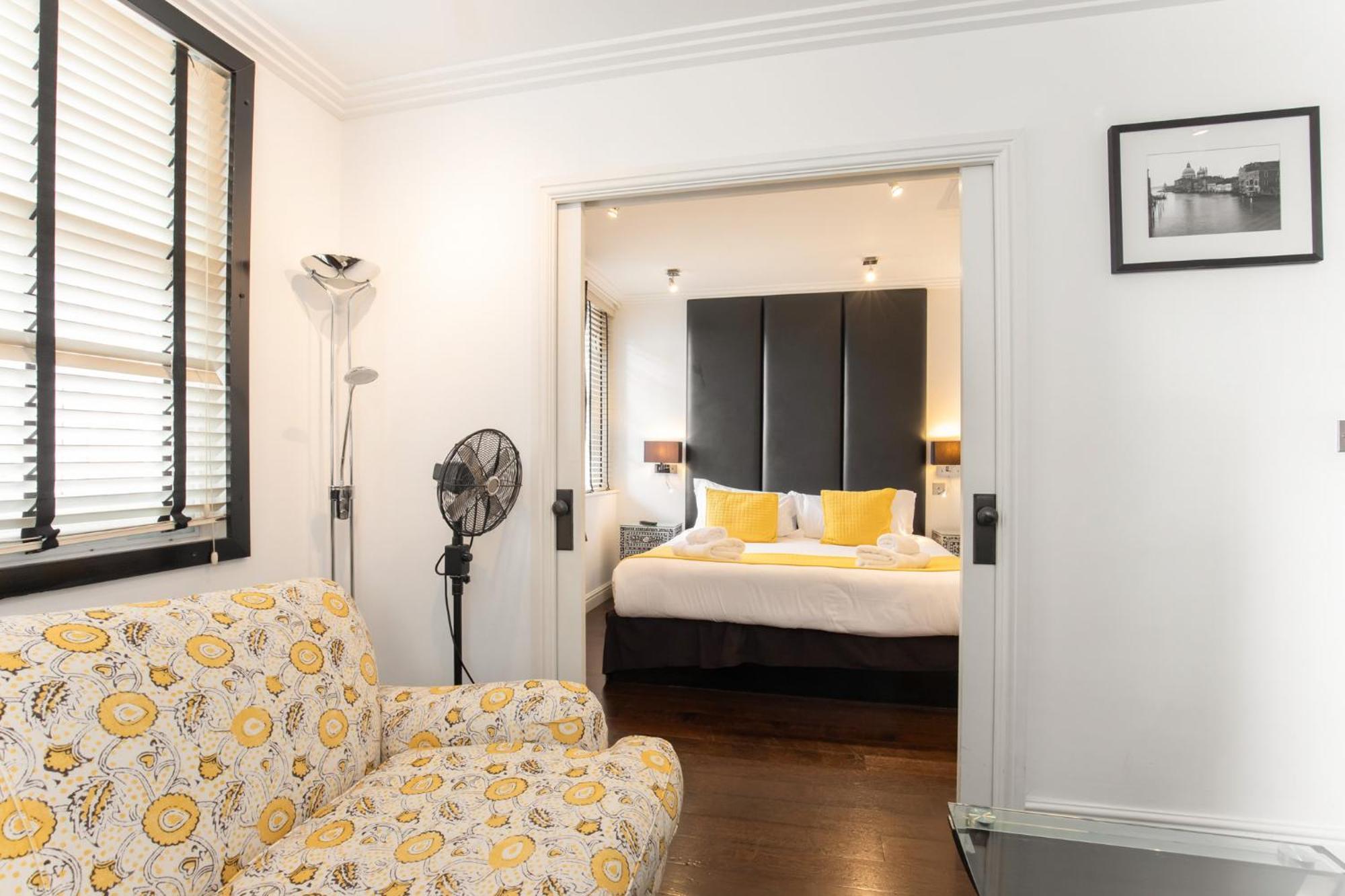 Strozzi Palace Suites By Mansley Cheltenham Kültér fotó