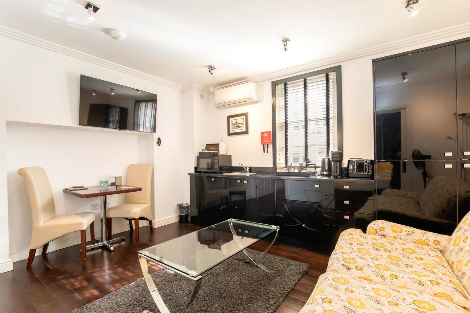 Strozzi Palace Suites By Mansley Cheltenham Kültér fotó