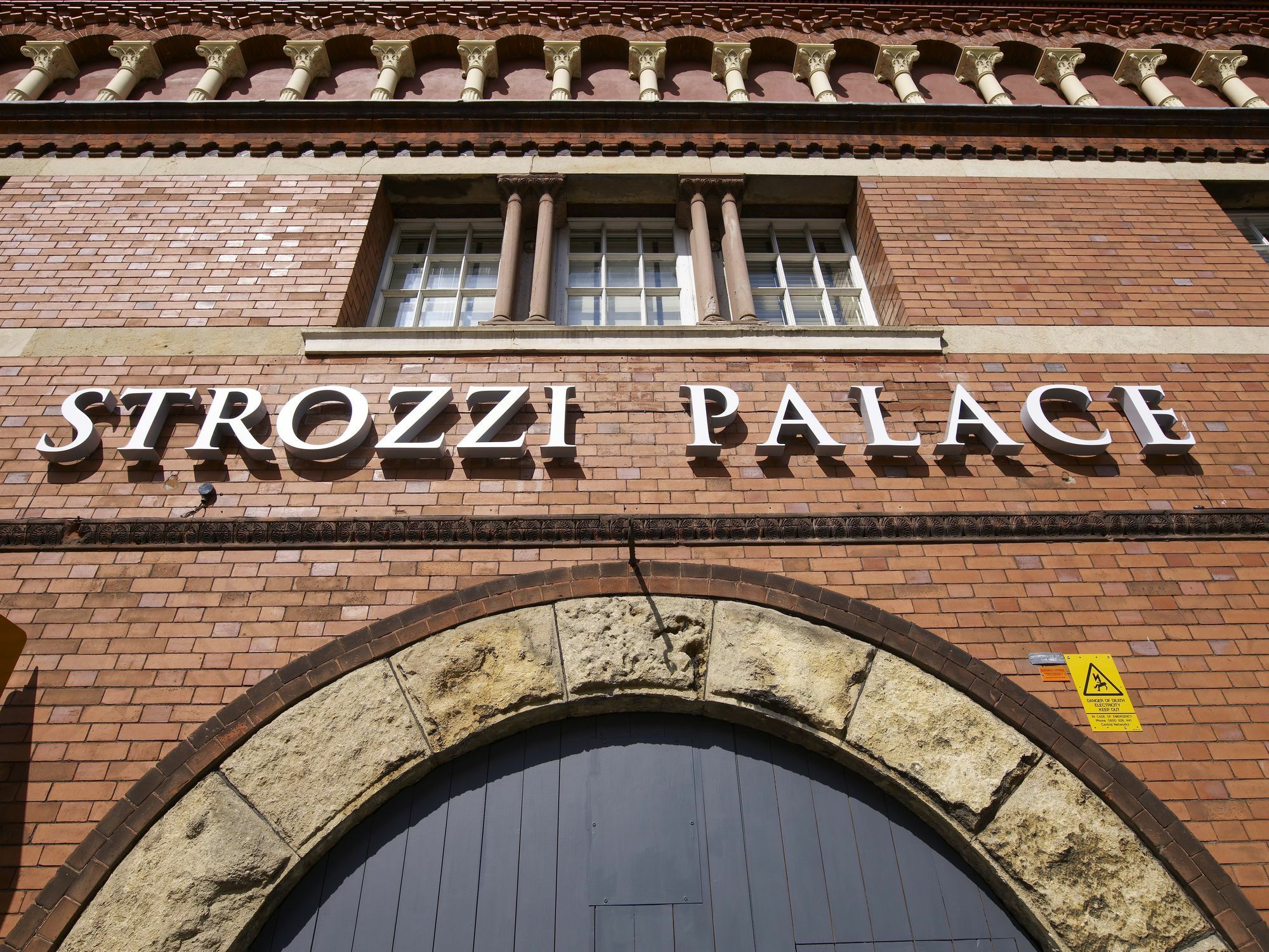 Strozzi Palace Suites By Mansley Cheltenham Kültér fotó